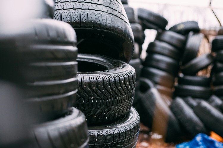 Sommerreifen kaufen – Grip, Stabilität und Effizienz